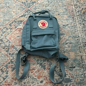 fjallraven kanken blue mini backpack